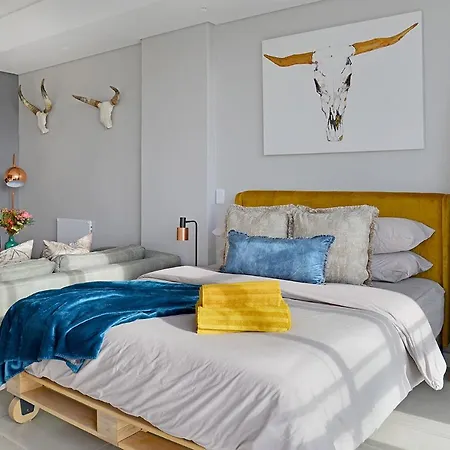 Emily - Sunny 1 Bed Apartment With Stunning City & Ocean Views Cidade Do Cabo Exterior foto